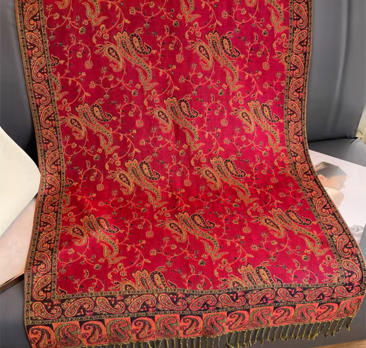 Pashmina Jalilah