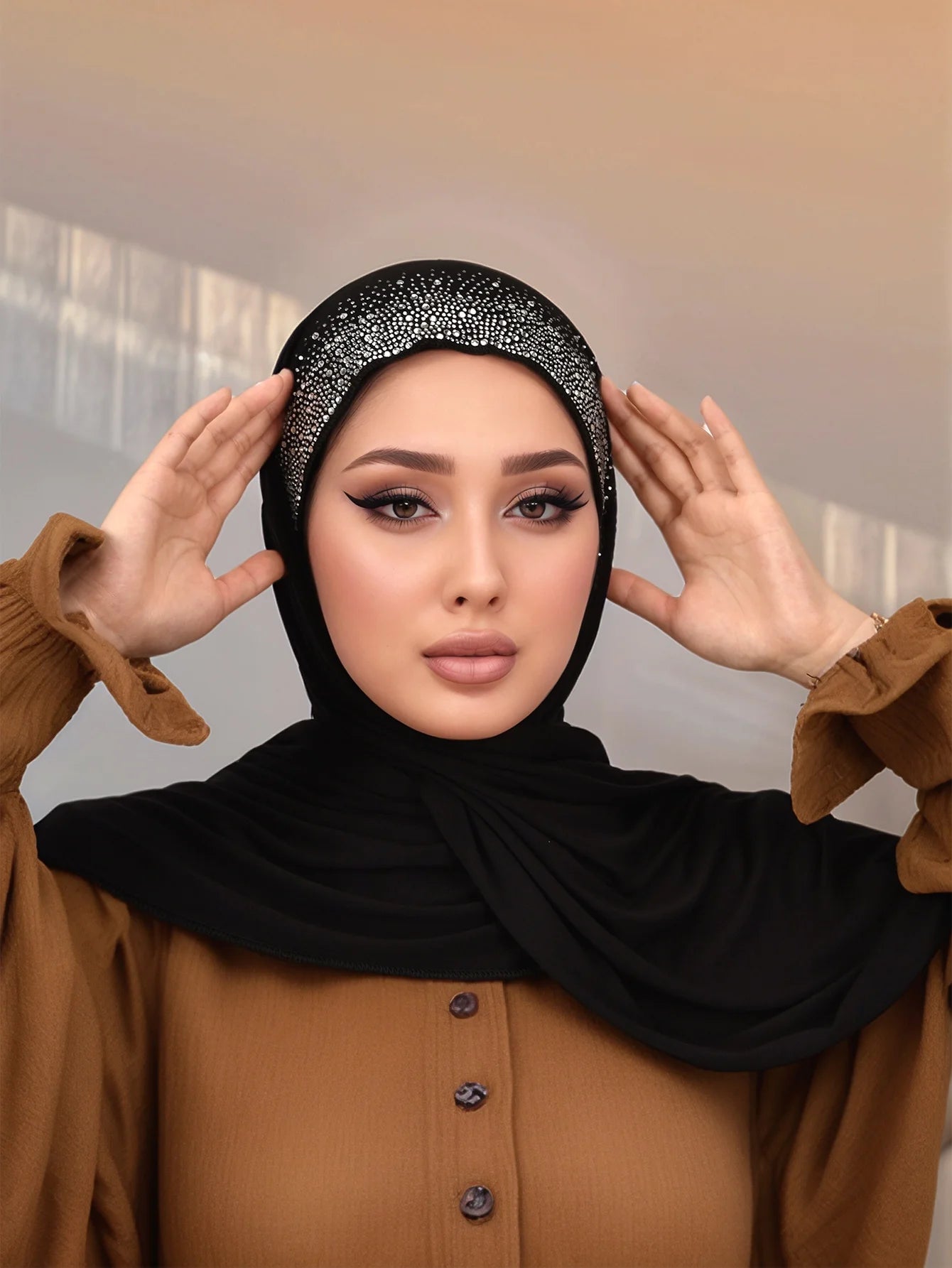 Hijab Amira