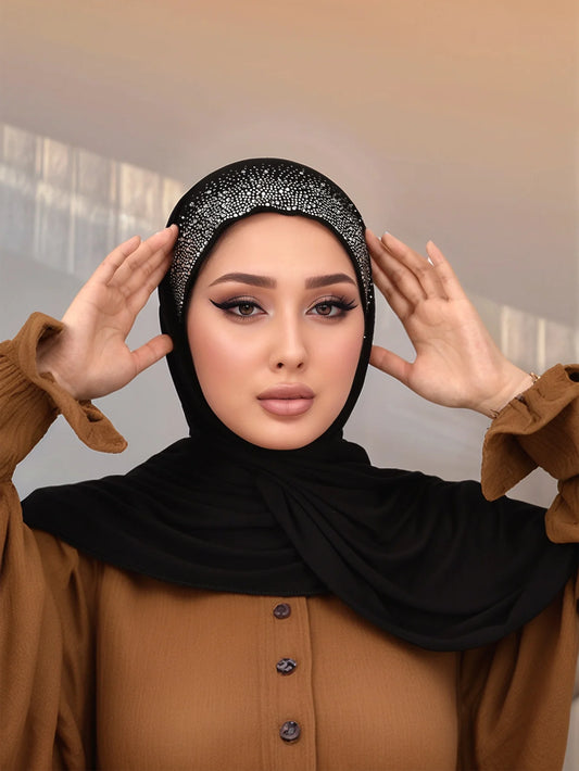 Hijab Amira